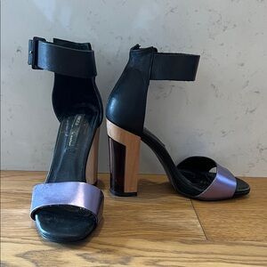 Miista Heels